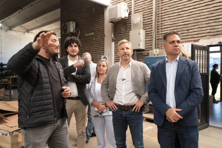 RINI en Entre Ríos: beneficios fiscales para grandes inversiones mientras cierran pymes y se pierde empleo